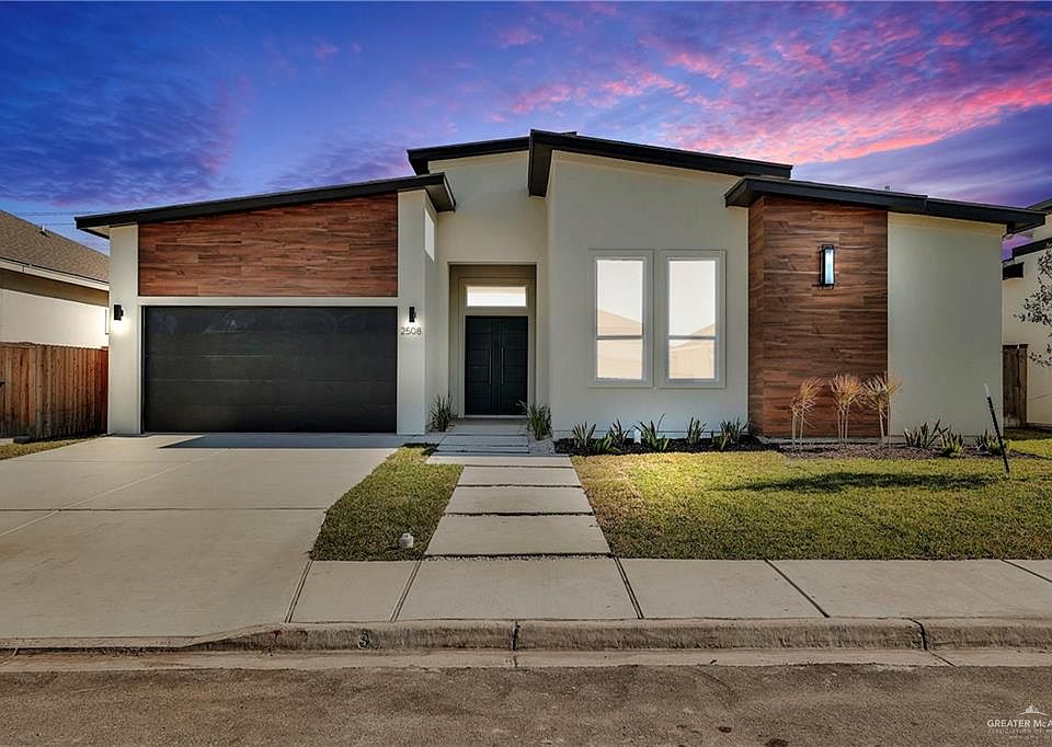 1st image of 2508 Zinnia St