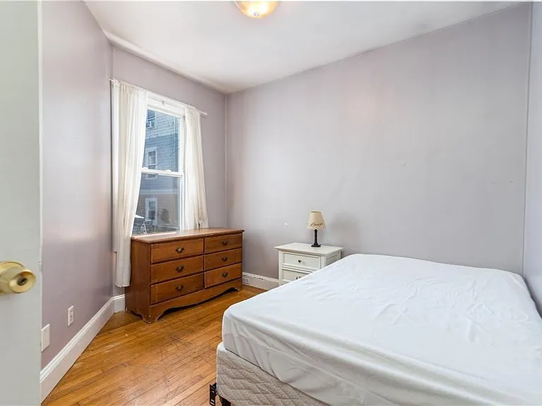 9 Ann St #1 — Photo 10