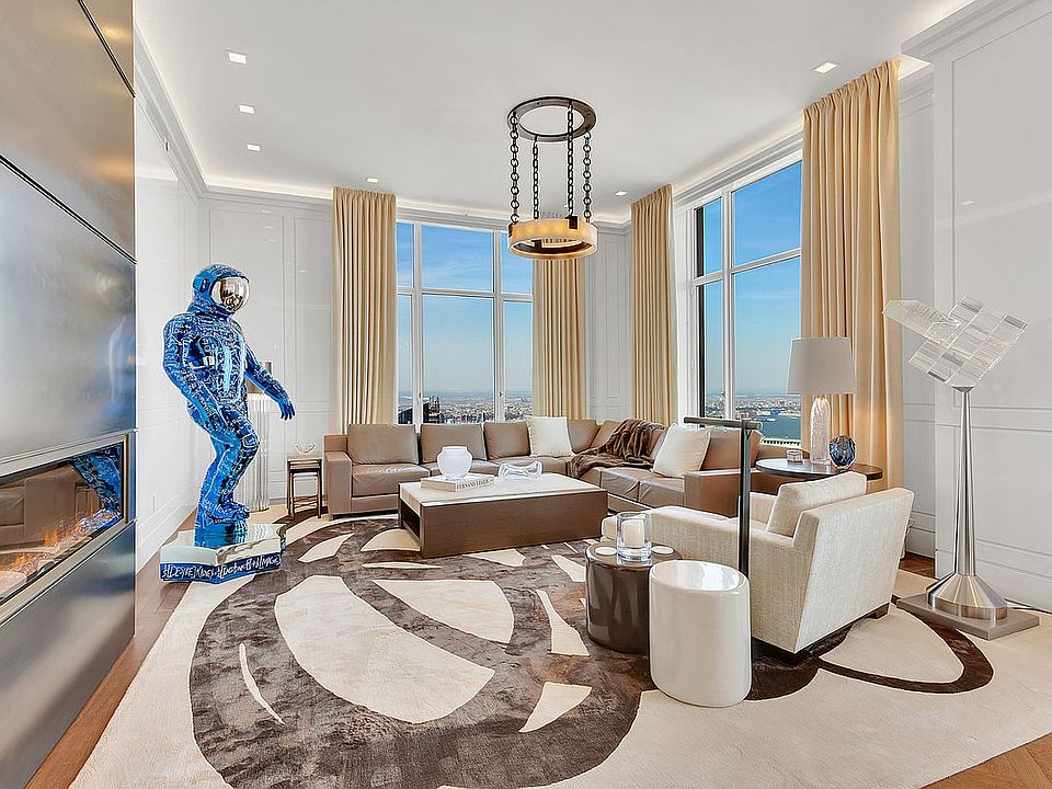 1st image of 30 Park Pl Unit Ph77a
