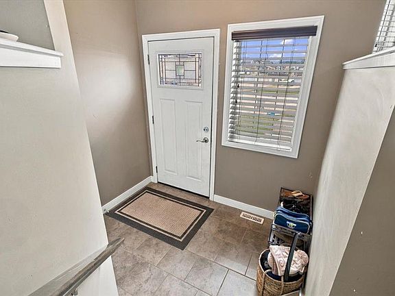 4th image of 9401 W 88a St