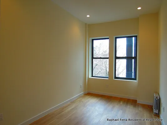 Rented by Bohemia Realty Group | media 43