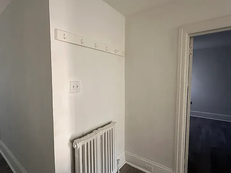 841 1/2 W Lancaster Ave #2 — Photo 3