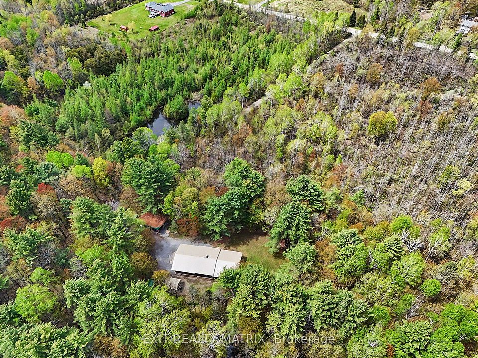 1st image of 5749 Skakum Rd