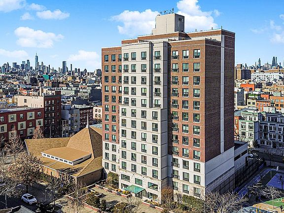 4th image of 775 Lafayette Ave APT 5F
