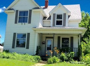 832 S 28th St, South Bend, IN 46615