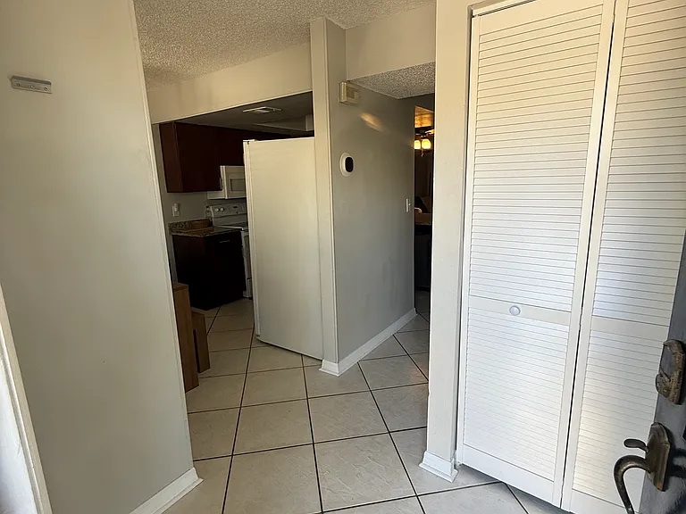 16624 Brigadoon Dr — Photo 6