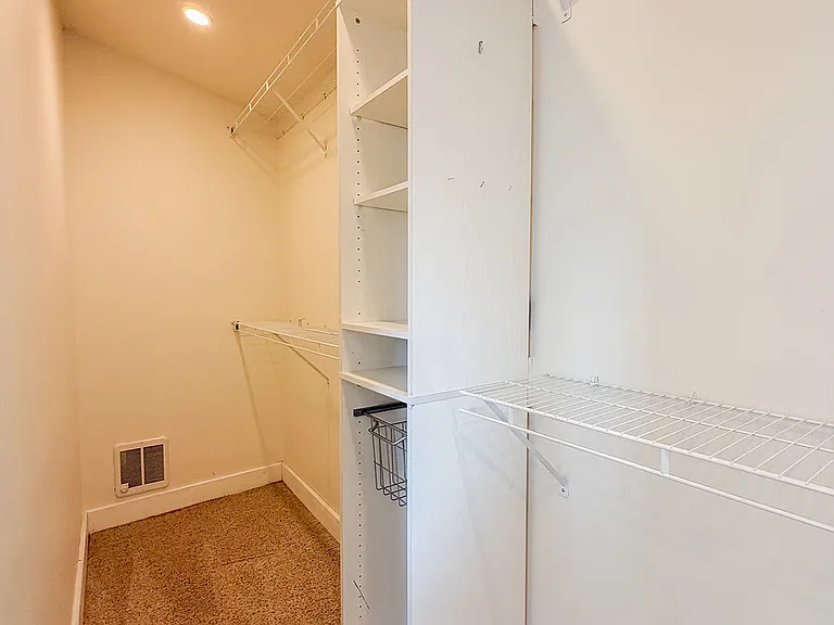2035 N New Jersey St #1 — Photo 14
