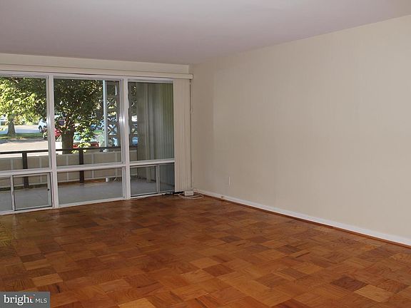 3rd image of 7555 Spring Lake Dr #C