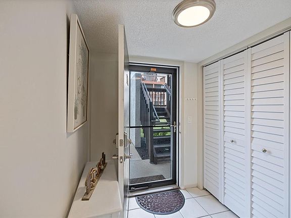 2nd image of 1610 Stickney Point Rd #1