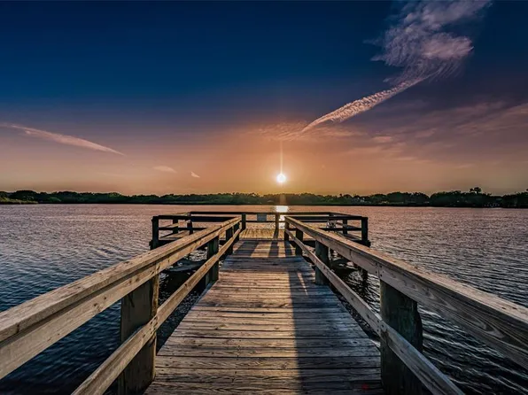 2402 Ecuadorian Way APT 10, Clearwater, FL 33763