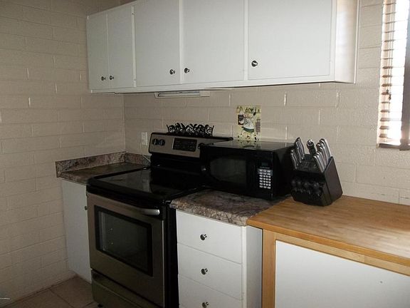 3rd image of 920 N 82nd St APT H207