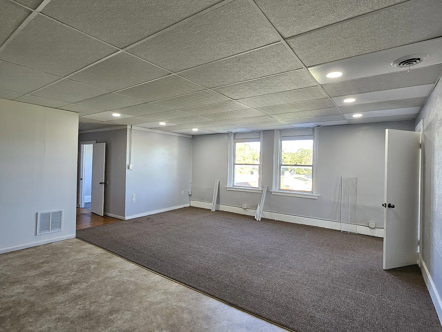 312 Sycamore St — Photo 4