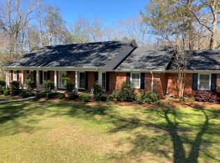 114 Golf Cir, Opp, AL 36467