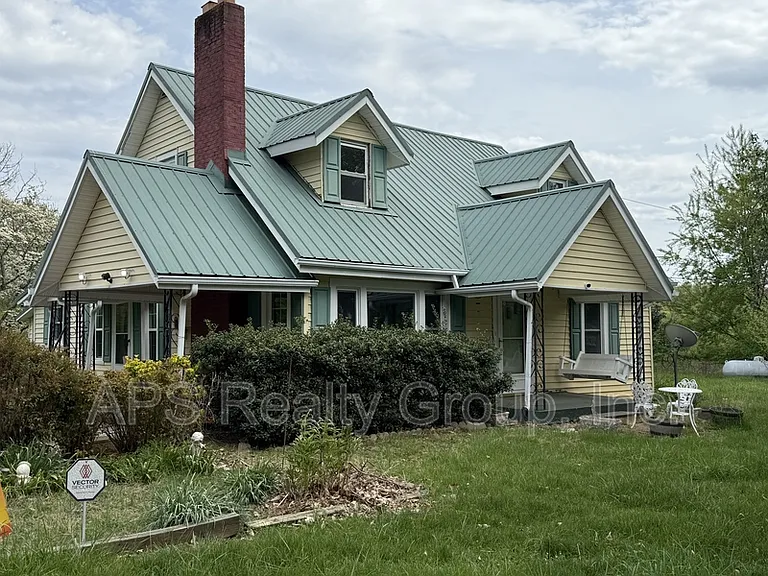 479 Indian Grove Church Rd — Photo 1