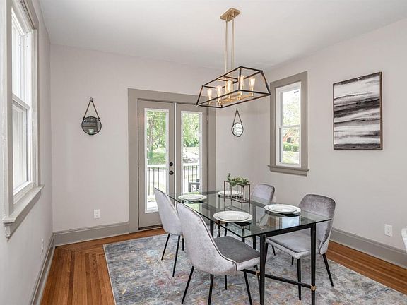 3rd image of 3617 Ravenwood Ave