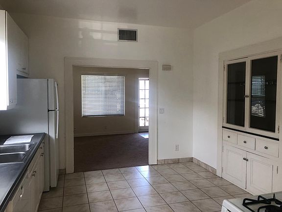5th image of 4329 Cleveland Ave