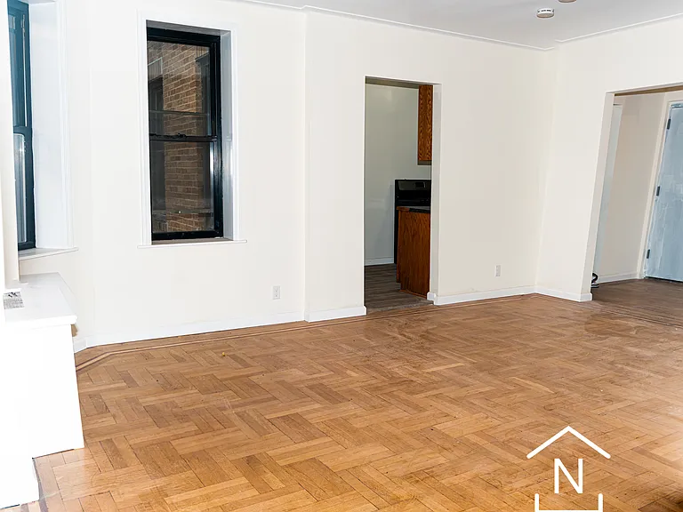 14430 35th Ave #B5 — Photo 10
