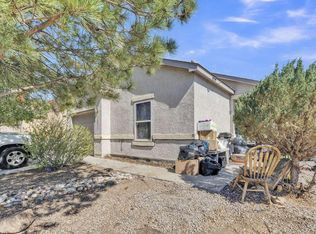 10811 Beaker Rd SW, Albuquerque, NM 87121