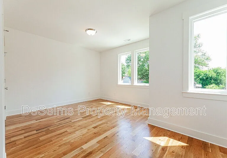 335A McKennell Dr — Photo 10