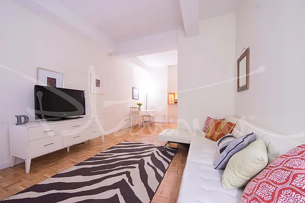 Rented by Platinum Properties | media 51