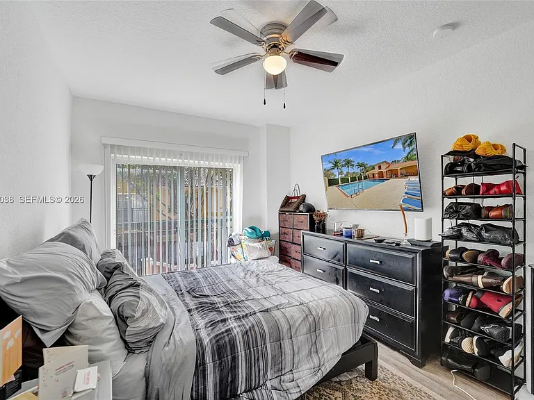 1315 N Santa Catalina Cir #1315 — Photo 38