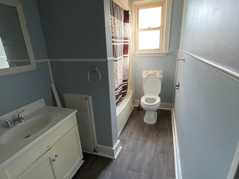 319 S Wilkinson Ave #2 — Photo 6
