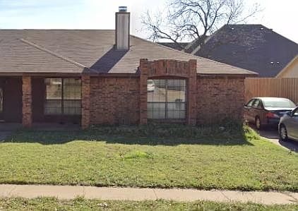 1st image of 3016 Post Oak Dr