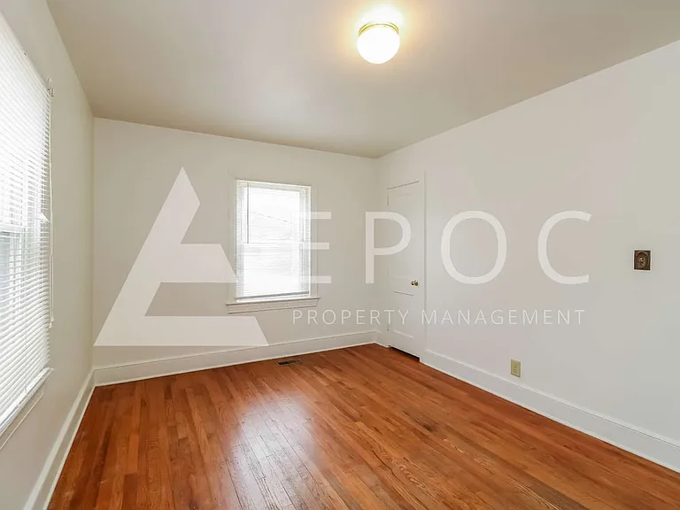 919 Bellvue St — Photo 12