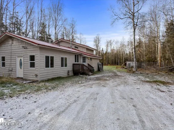 18306 Birchtree St, Chugiak, AK 99567