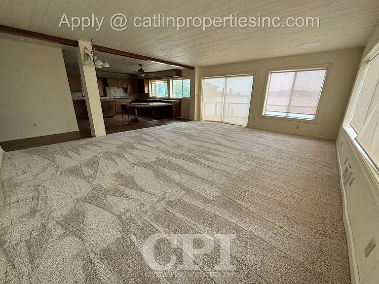 8525 Ocean Beach Hwy — Photo 3