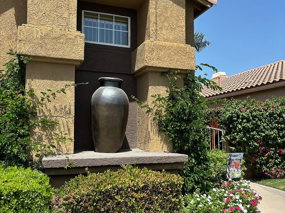 1st image of 80182 Green Hills Dr