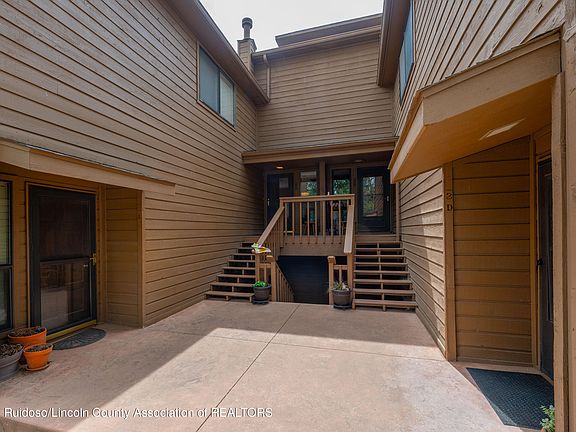 2nd image of 205 Racquet Dr #2-B