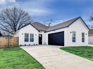 813 W 10th Ave, Corsicana, TX 75110