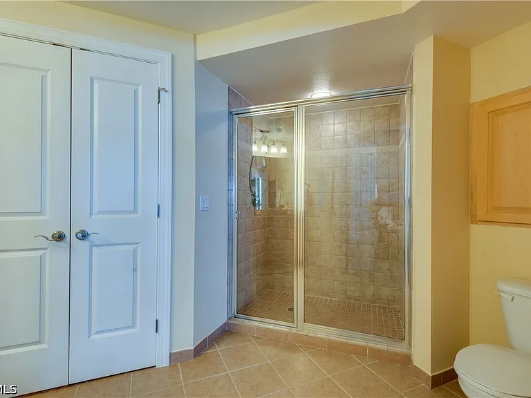 2825 Palm Beach Blvd #219 — Photo 19