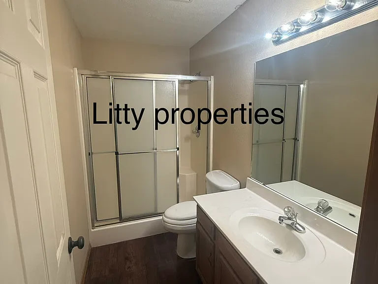1506 Laurel Rd — Photo 8