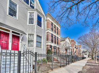 1228 W Melrose St, Chicago, IL 60657