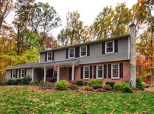 2 Dowlin Forge Rd, Downingtown, PA 19335