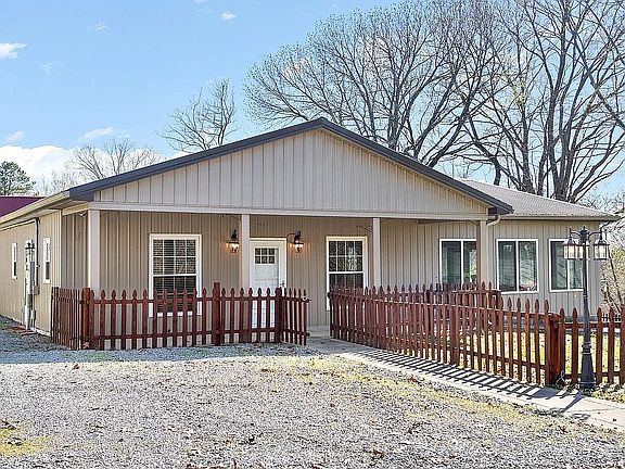 5th image of 501 Ridge Dr