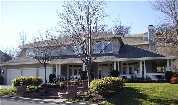 1st image of 15 Brightwood Cir