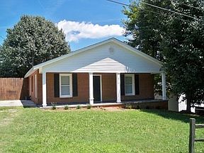 1st image of 210 Tilton Pl NE