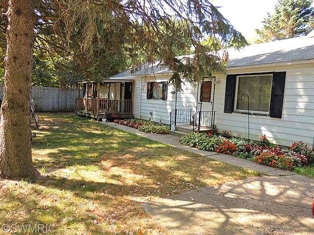 1st image of 25049 62nd St