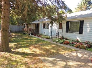 25049 62nd St, Dowagiac, MI 49047