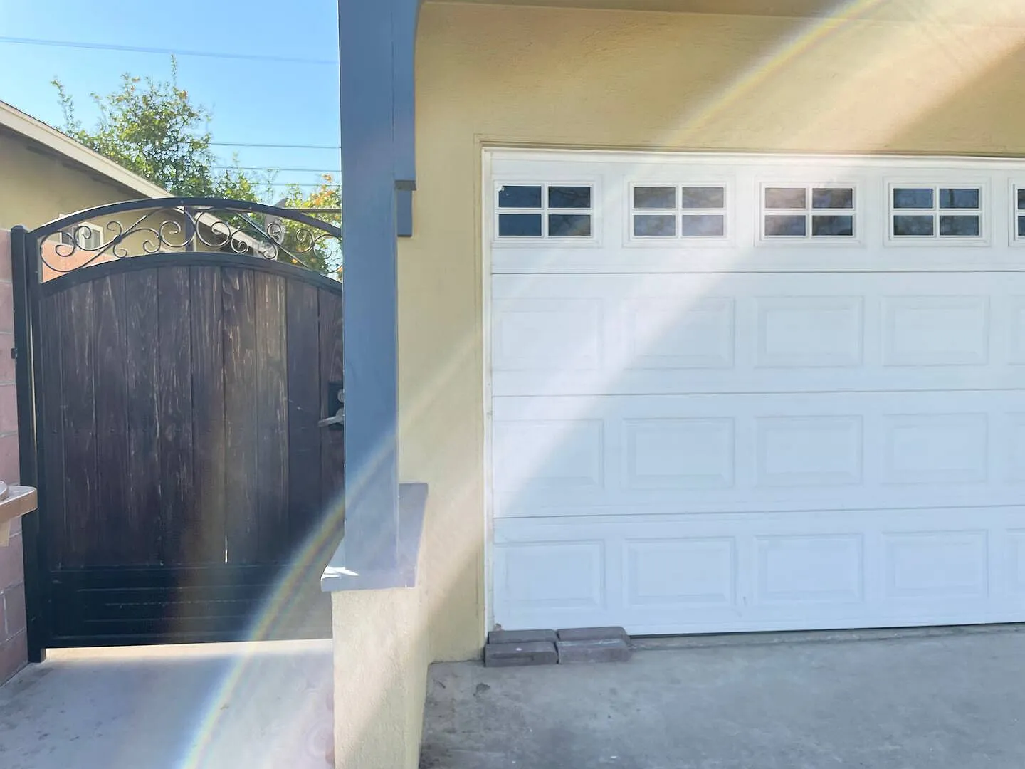 Studio, 400 sqft, $2,000 — Photo 2