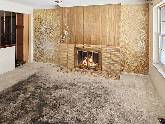 2nd image of 234 Marilyn Estates Dr