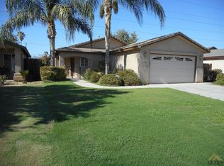 5902 Potenza Ln, Bakersfield, CA