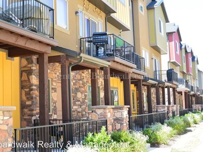 106 W Parramatta Ln, South Salt Lake, UT, 84115