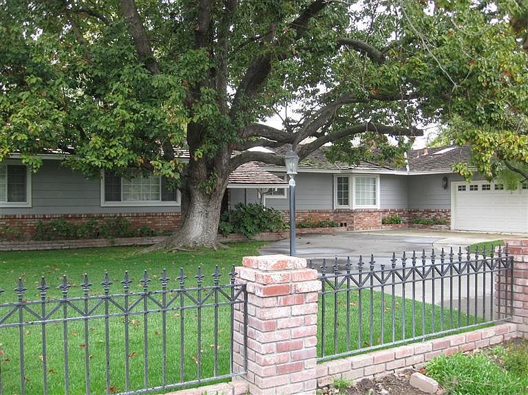 1st image of 4929 E Franco Ave