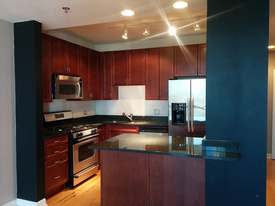 1st image of 1250 S Michigan Ave APT 1106