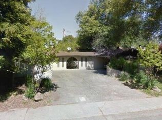 6121 Oakgreen Cir, Carmichael, CA 95608