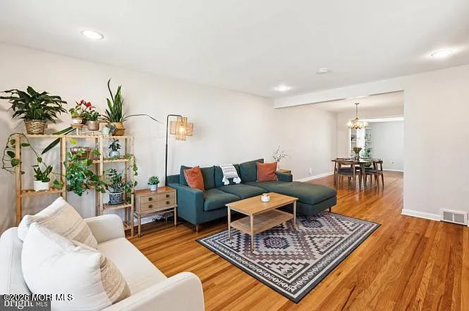 5160 Garfield Ave — Photo 30